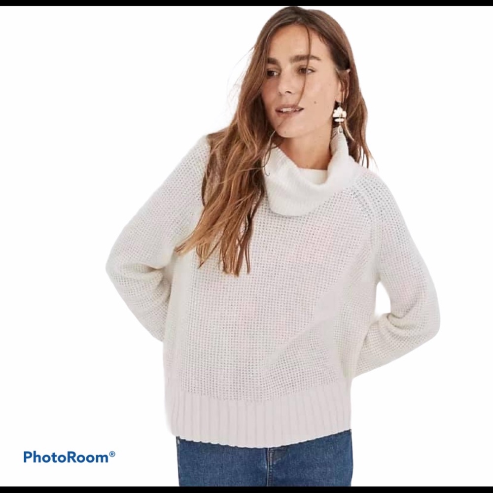 Madewell Eastbrook Cross Back Turtleneck Sweater